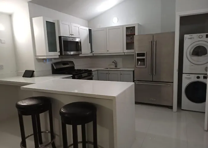 Joy Estate Rooftop Pool N View Unit #1